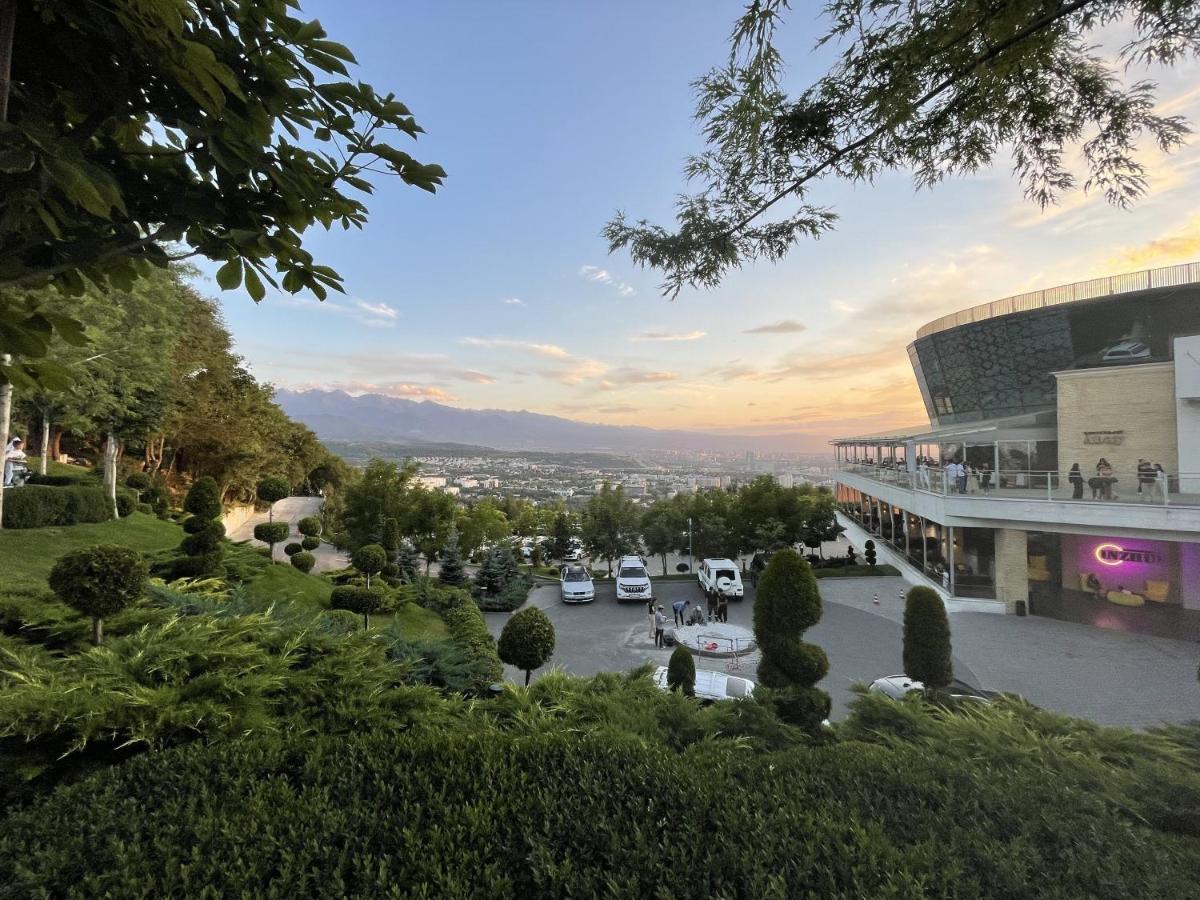 Апартаменты #2 Almaty Exterior photo